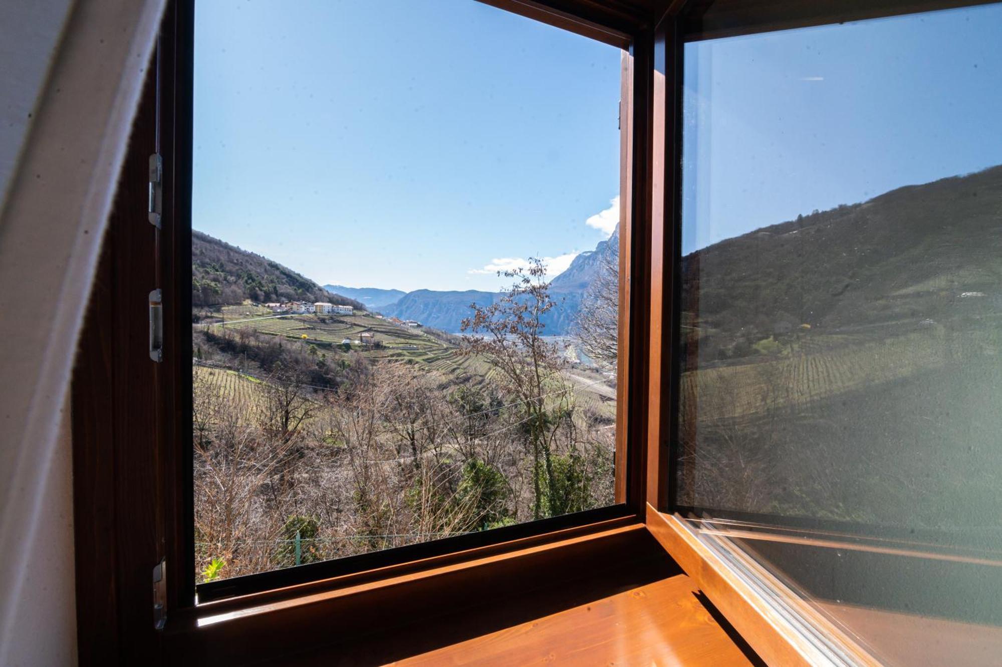 Cottage Lavanda E Rosmarino ลาวิส ภายนอก รูปภาพ